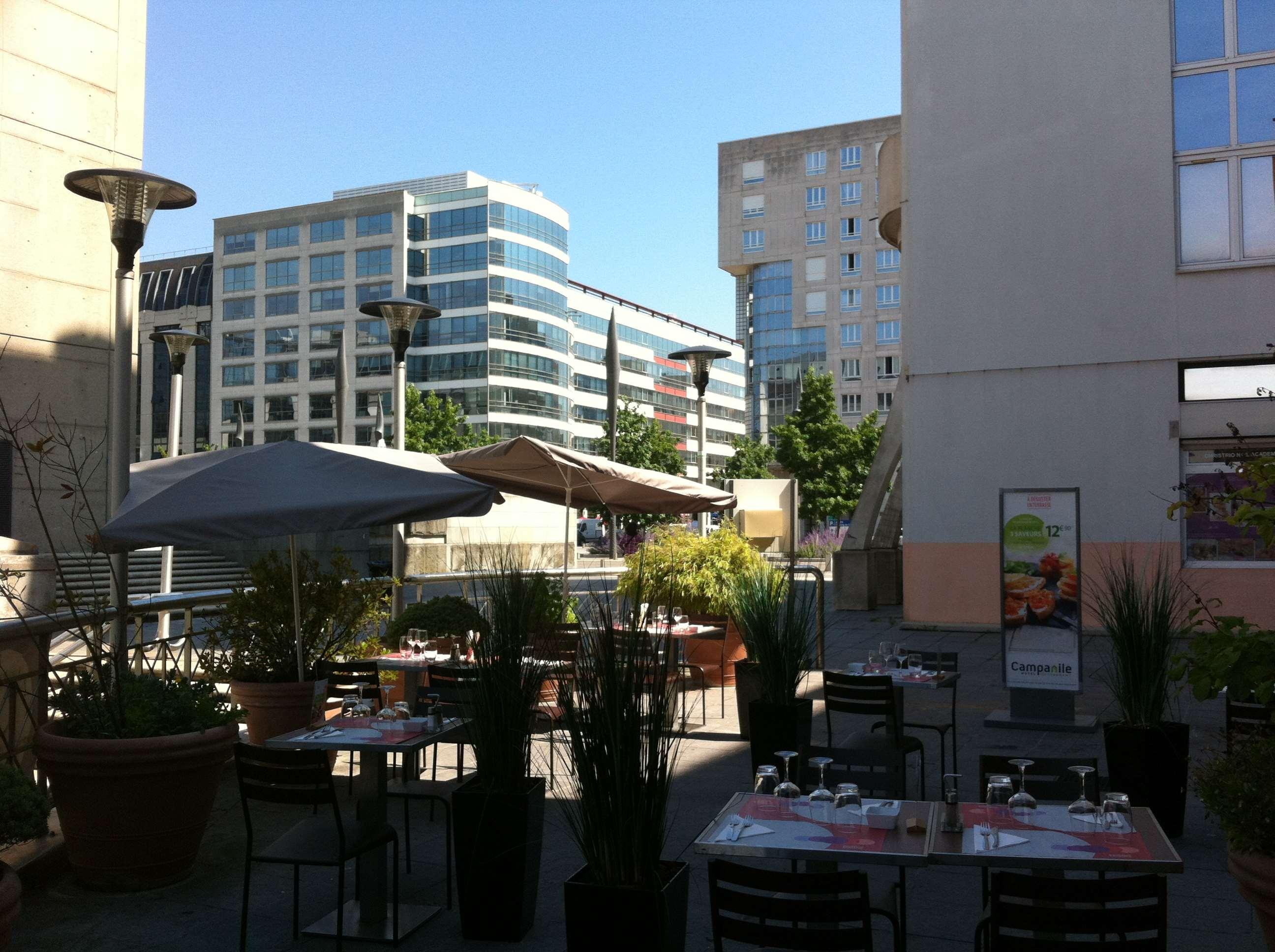 Hotel Campanile Saint-Quentin-En-Yvelines Montigny-le-Bretonneux Exterior foto